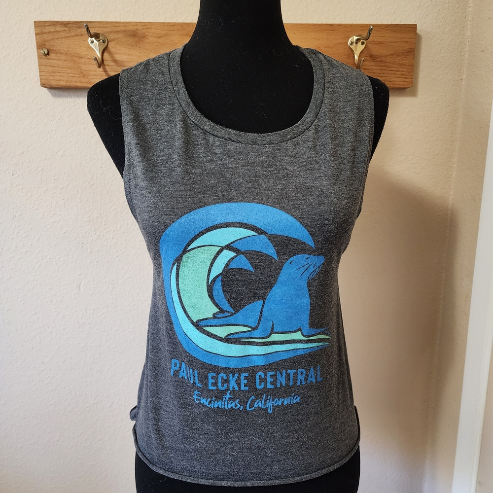 Paul Ecke Central Gray Sleeveless Top with Blue Seal Graphic